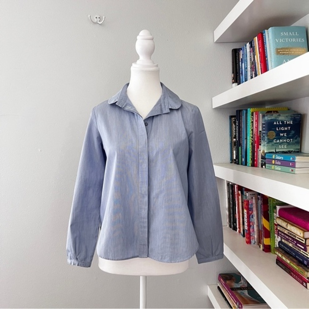 Tara Jarmon Blue Button Down striped shirt size EU 36 or US 6